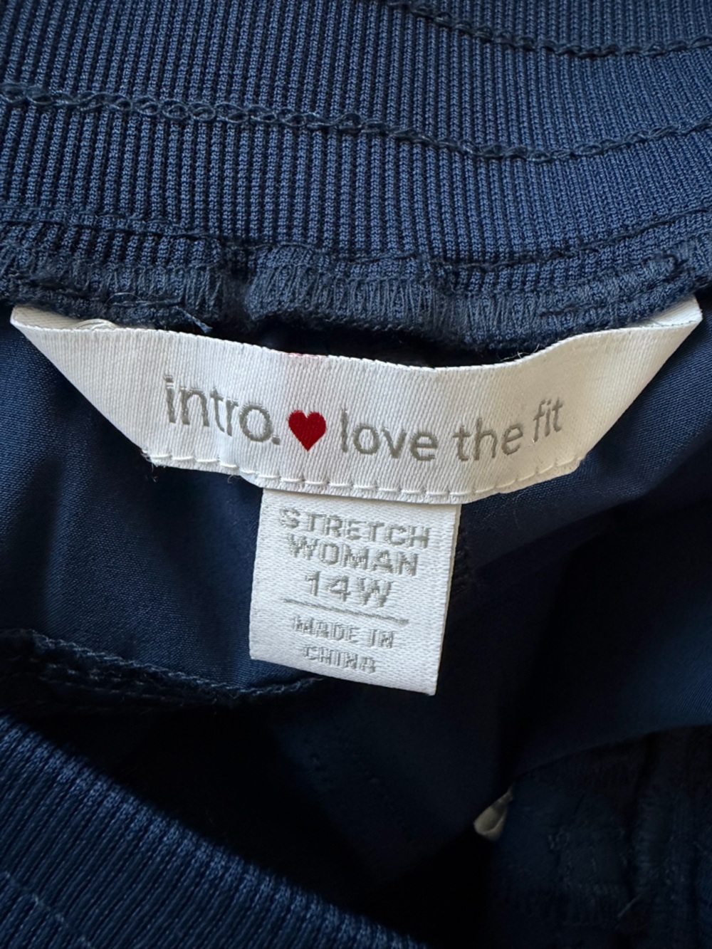 NEW intro. Athletic Crop Capri Pants Size 14W - Picture 5 of 6